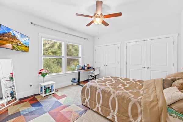 Grace Ln listing photo