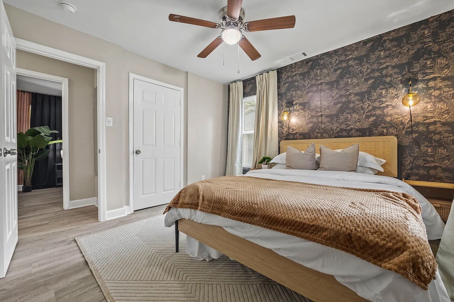 Ayrshire Cir NW, Atlanta GA 30318 on Alcove