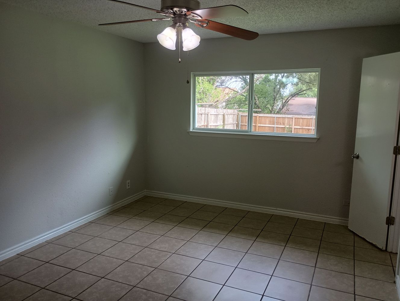 Co-living rooms at Bounty Dr, San Antonio TX 78245 on Alcove