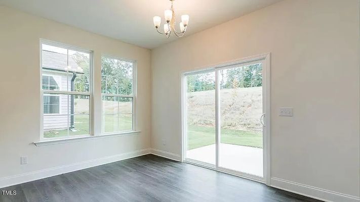 Burford Wy listing photo