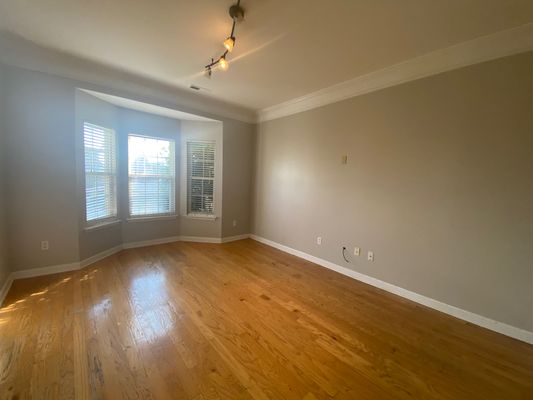 Hampton Pl Dr, Charlotte, NC listing photo