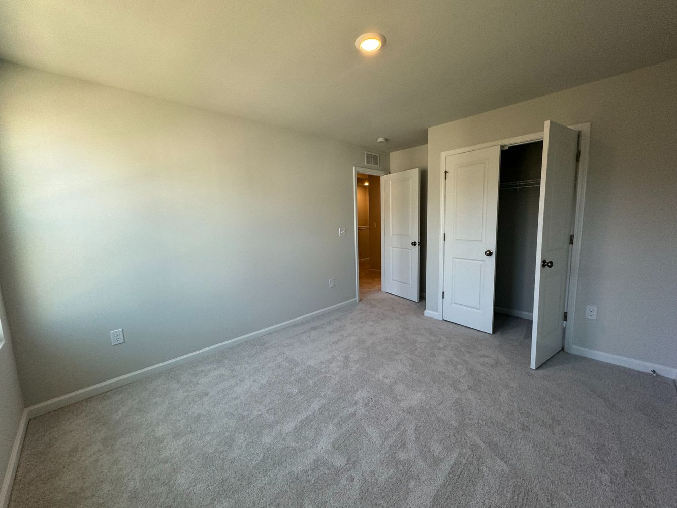 Co-living rooms at Castle Loch Ln, Durham NC 27703 on Alcove