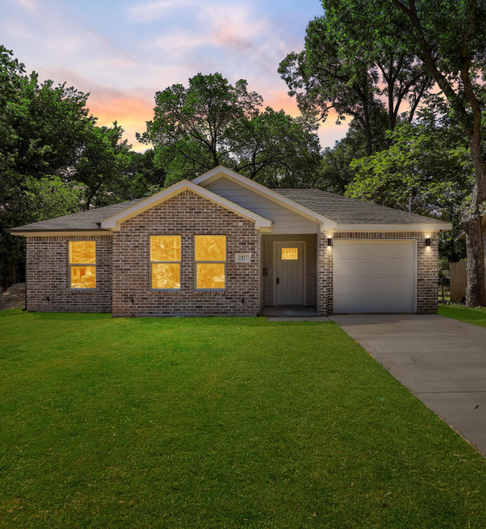 Harding St, Dallas TX 75215 on Alcove