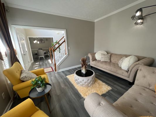 Woodstone Dr listing photo