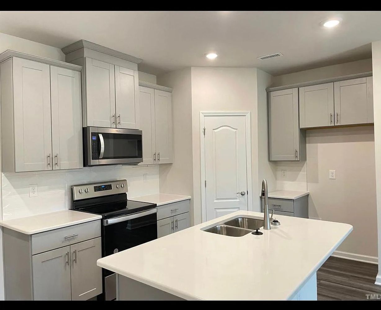 Joneshaven Dr, Fuquay-Varina NC 27526 on Alcove