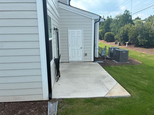 Old Grove Ln listing photo