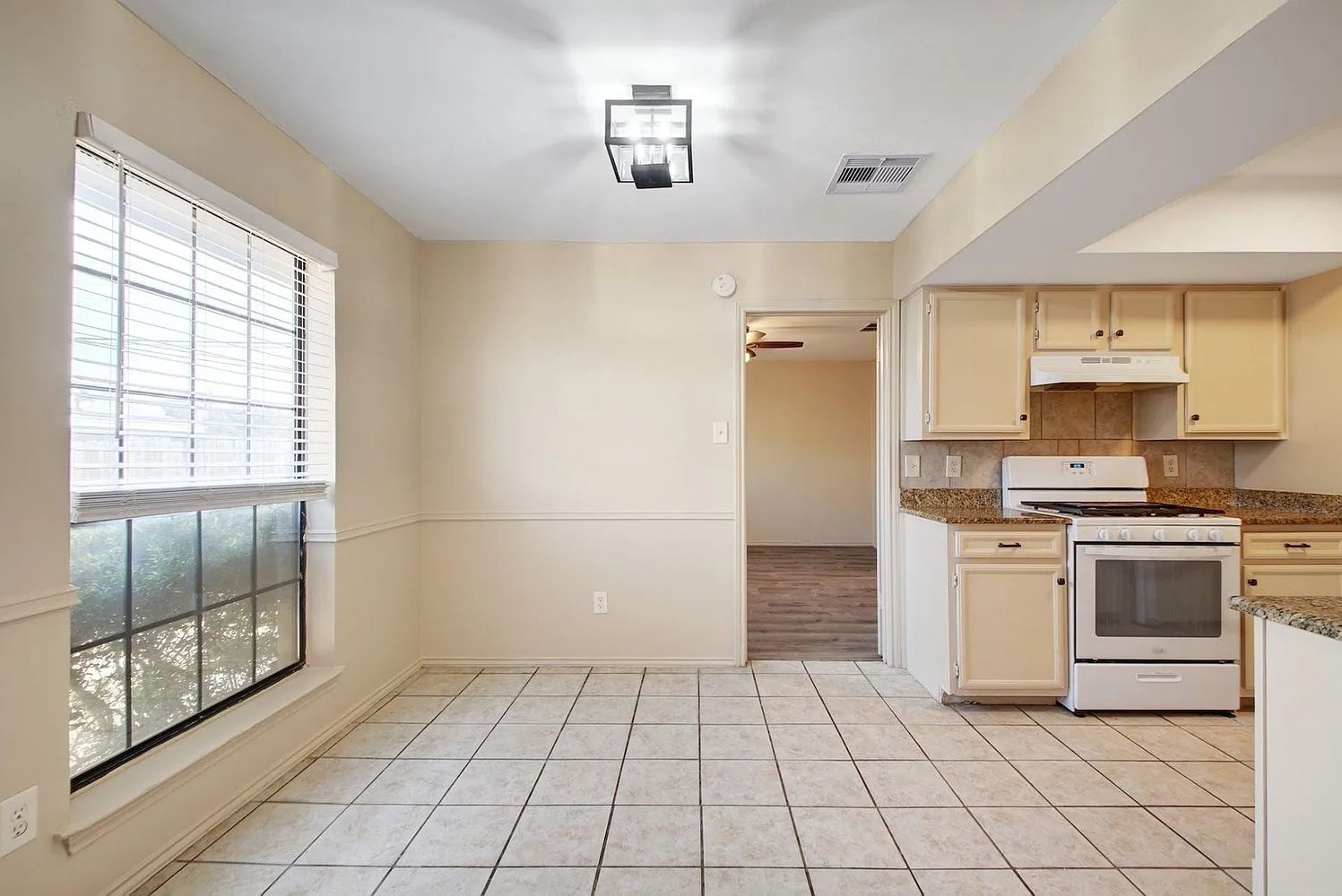 Luther Dr, Georgetown TX 78628 on Alcove