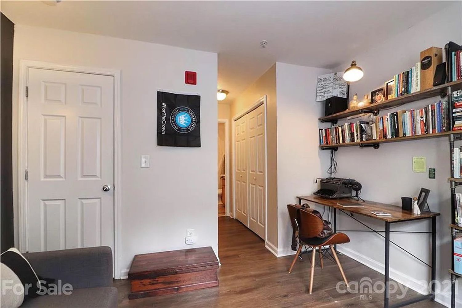 Donatello Avenue, Charlotte NC 28205 on Alcove