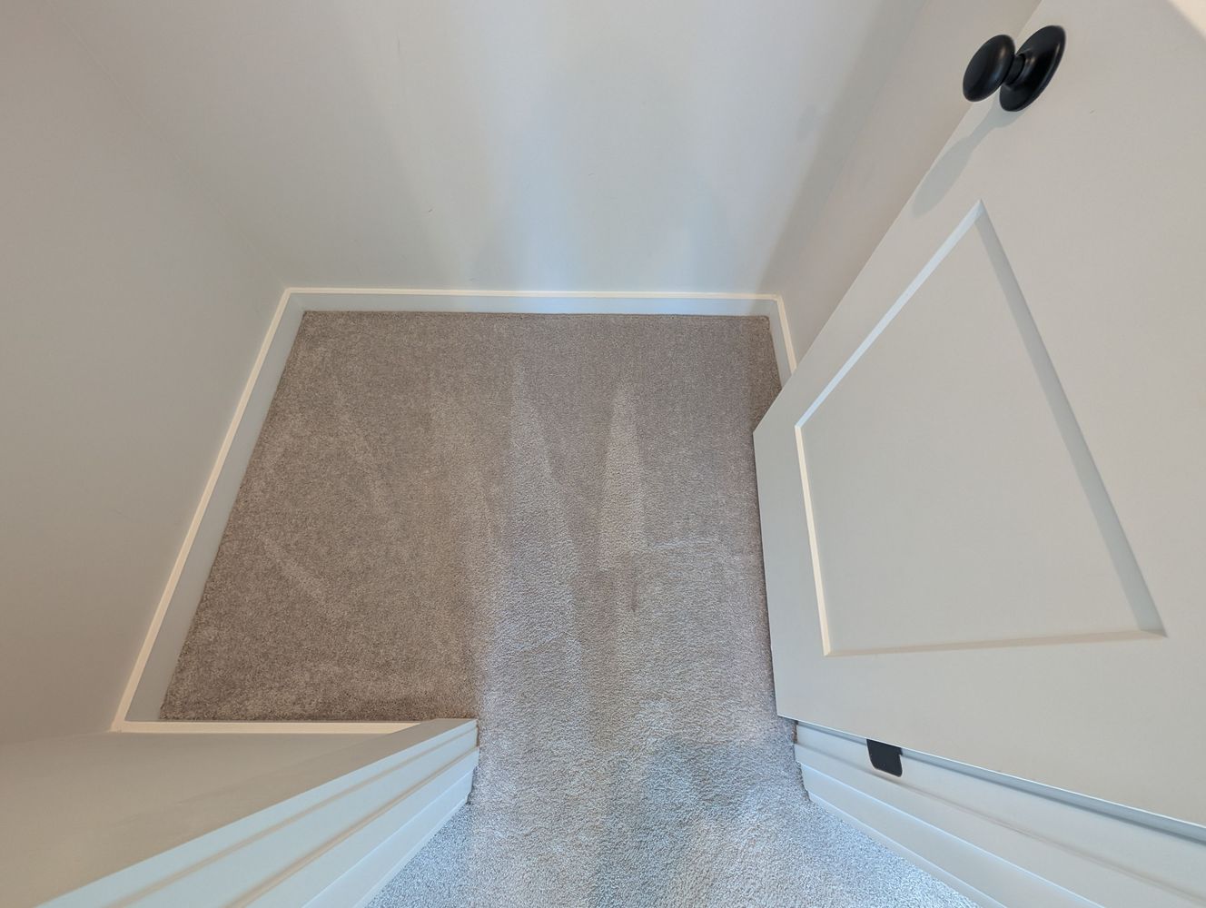 Co-living rooms at Munsing Dr, Charlotte NC 28269 on Alcove