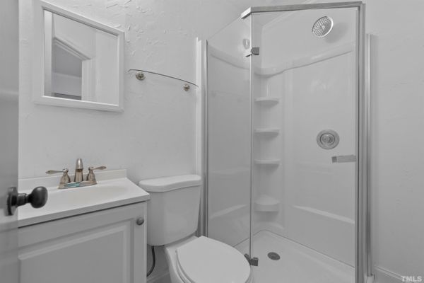 Buckingham Rd listing photo