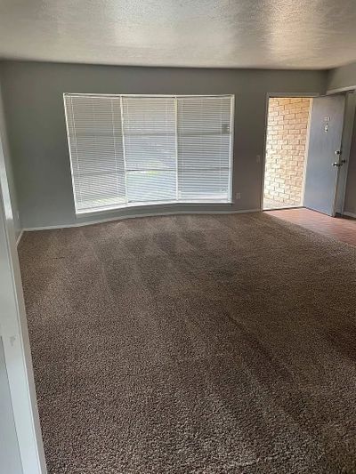 Coker St listing photo