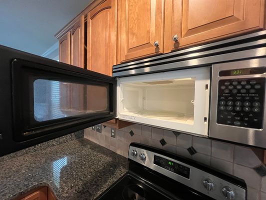 Daingerfield Dr listing photo