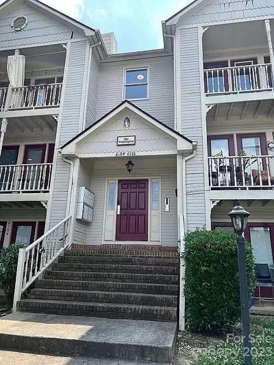 Meadow Rose Ln, Charlotte, NC listing photo