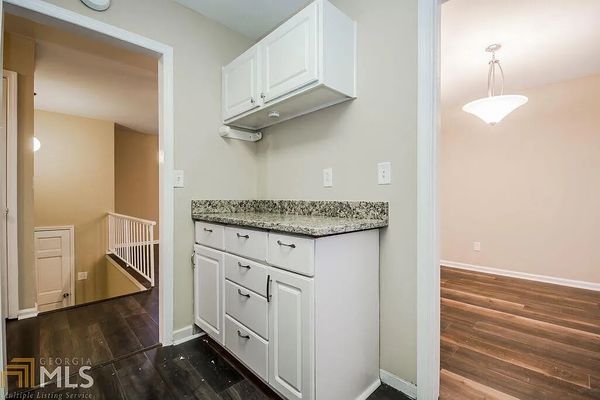 Reba Rd listing photo