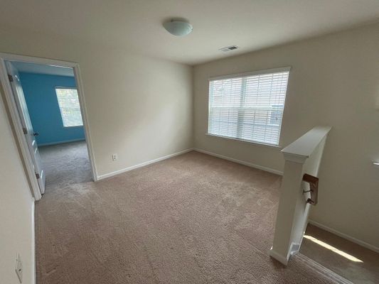 Agnew Dr, Charlotte, NC listing photo