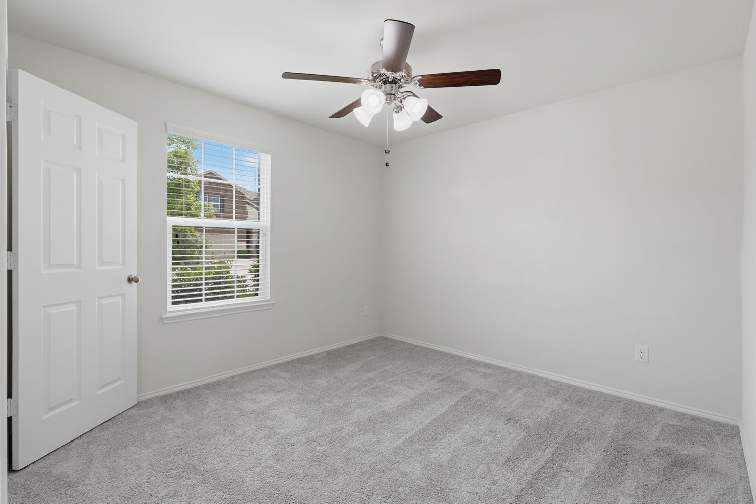 Co-living rooms at Heaton St, Forney TX 75126 on Alcove