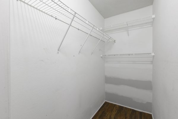 University Ct, Raleigh, NC listing photo