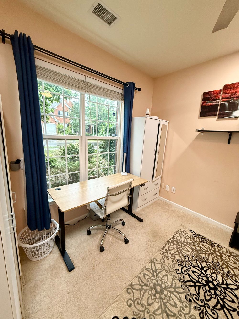 Co-living rooms at Arbor Vista Dr, Charlotte NC 28262 on Alcove
