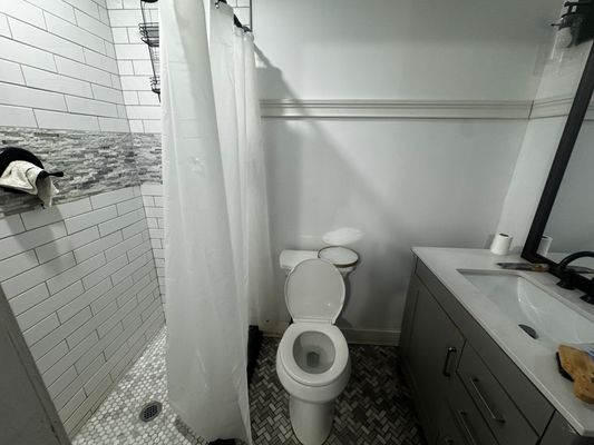 Polar Rock Pl Sw listing photo