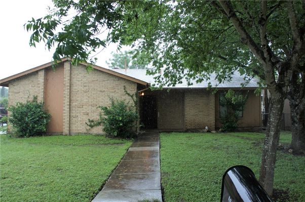 Southwest Dr, Austin, TX listing photo