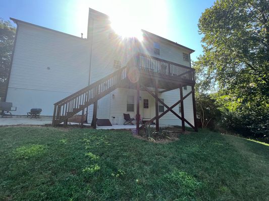 Abby Knoll Dr listing photo