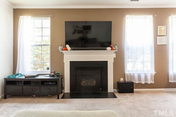 Autumn Leaf Ln, Durham, NC listing photo