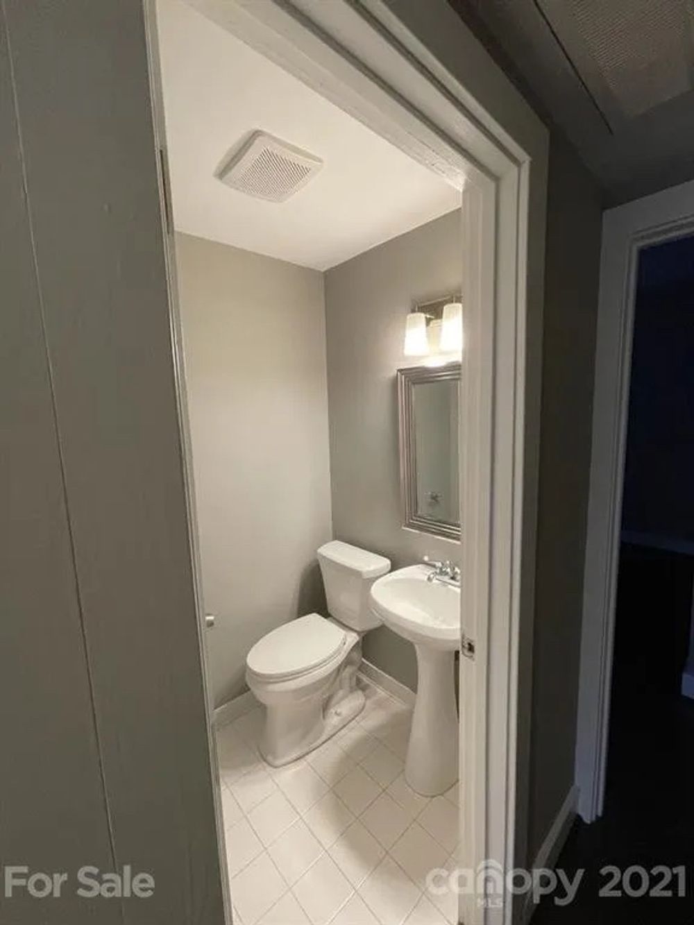 N Poplar St, Charlotte NC 28202 on Alcove