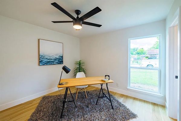 Bluestone St, Austin, TX listing photo