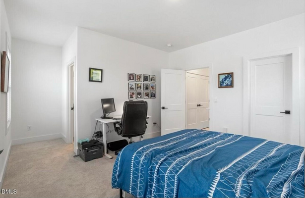 Billingshurst Wy listing photo