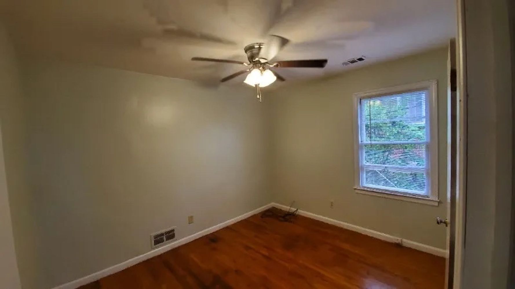 Metropolitan Pkwy SW, Atlanta GA 30310 on Alcove