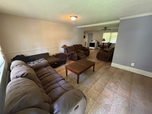 Longleaf Dr listing photo