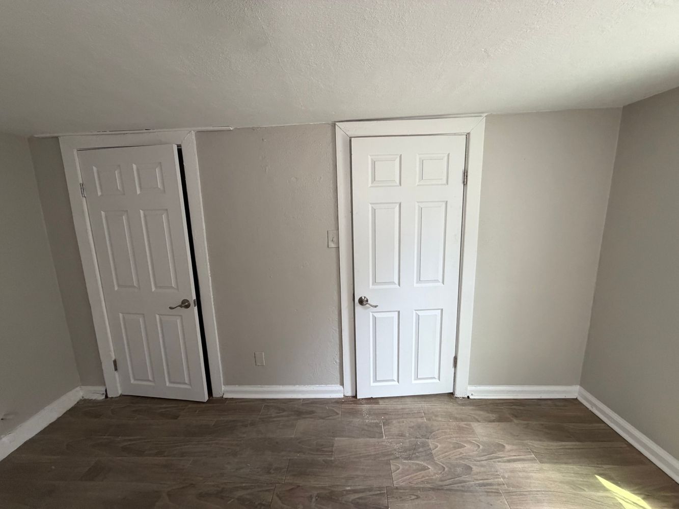 Co-living rooms at M.L.K. Jr Dr SW, Atlanta GA 30310 on Alcove