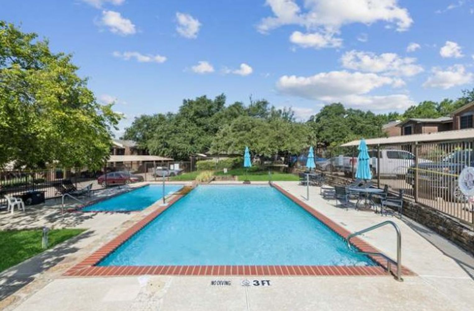 Wedglea Dr, Dallas TX 75211 on Alcove