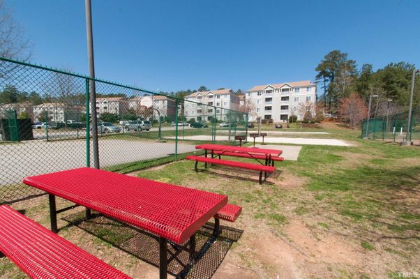 University Ct, Raleigh, NC listing photo