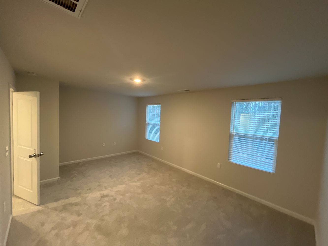 Co-living rooms at Chert Ln, Raleigh NC 27610 on Alcove