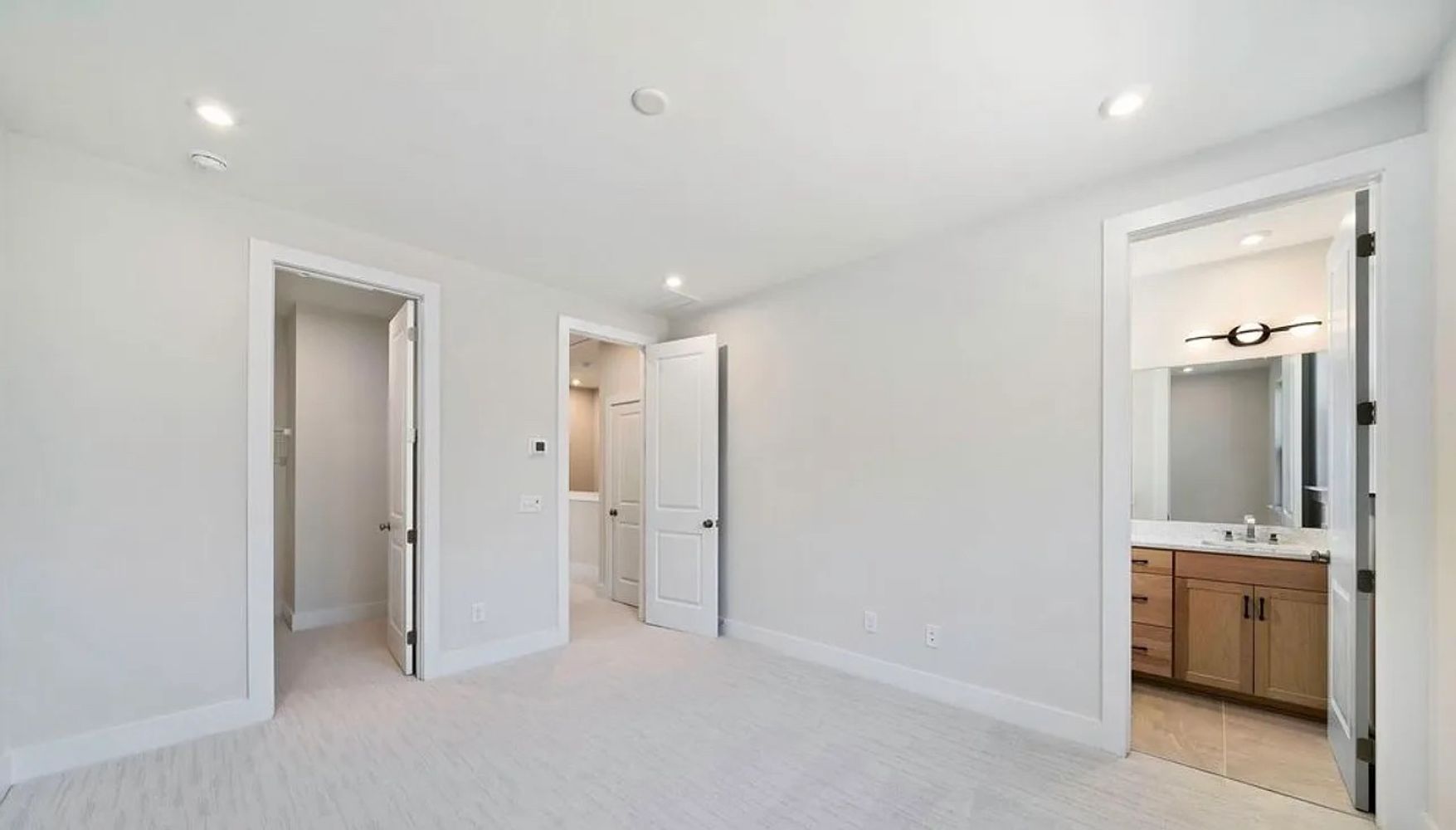 Levy Wy, Charlotte NC 28205 on Alcove