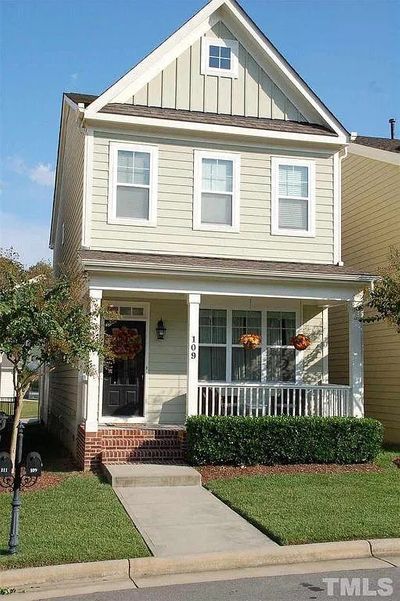 Windy Creek Ln, Apex, NC listing photo