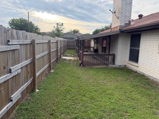 Magic Hill Dr listing photo