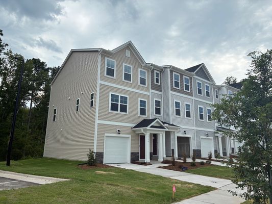 Gypsum Dr, Durham, NC listing photo