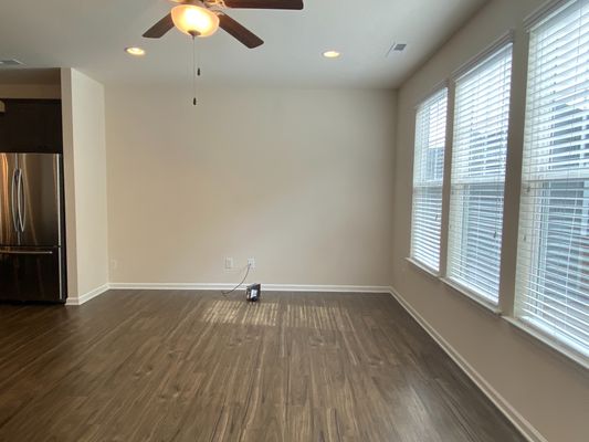 Sharonbrook Dr listing photo