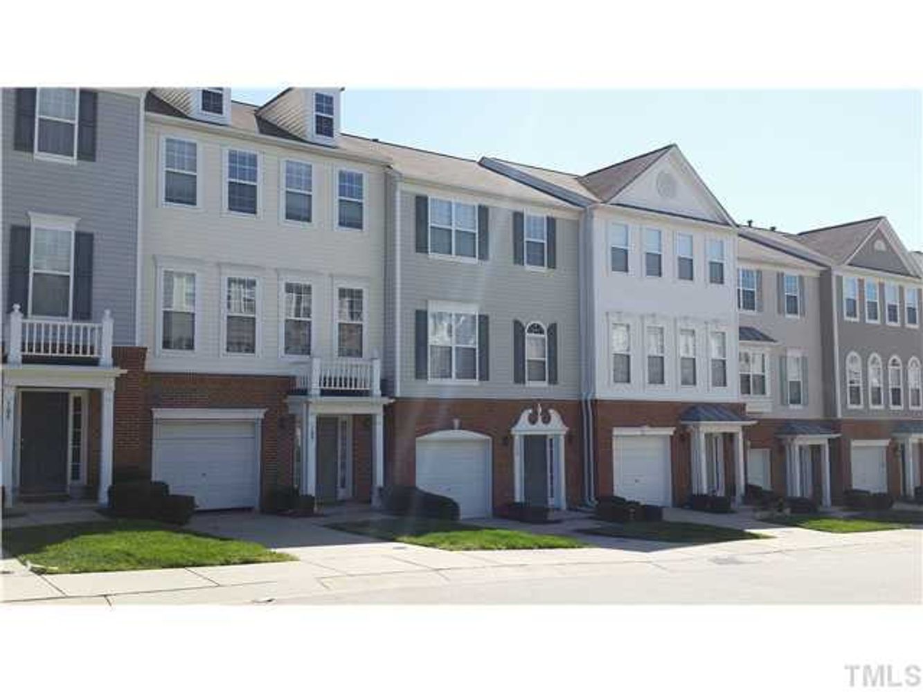 Ruby Walk Dr, Morrisville 27560 on Alcove