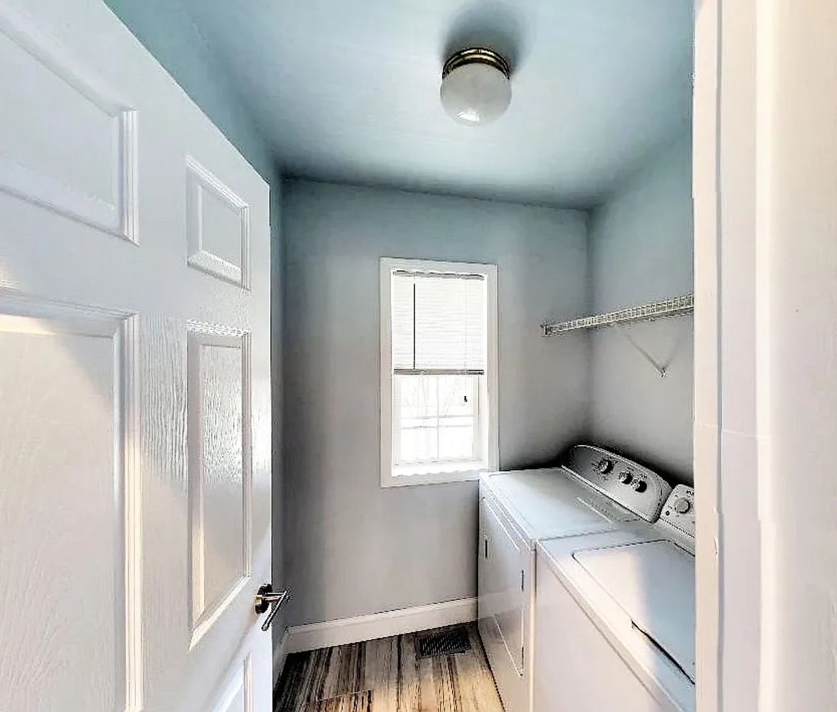 New Parkside Dr, Chapel Hill NC 27516 on Alcove