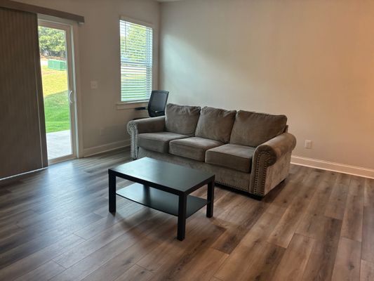 Old Grove Ln listing photo