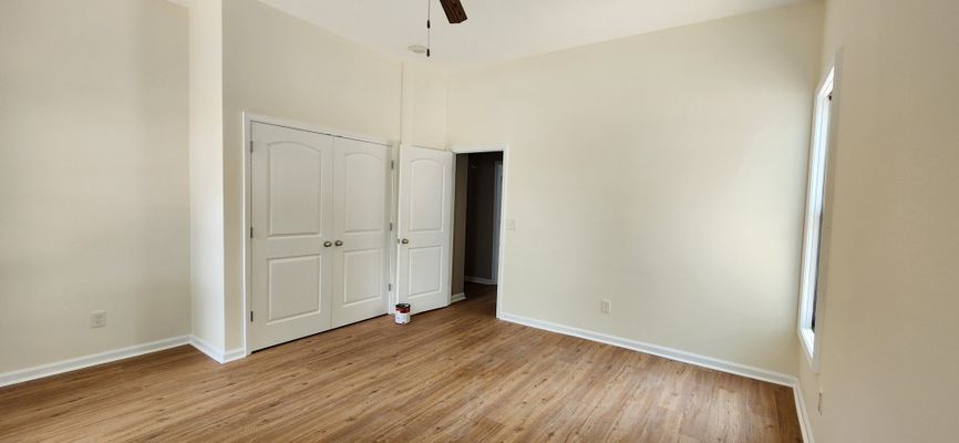 Bolton Rd Nw listing photo