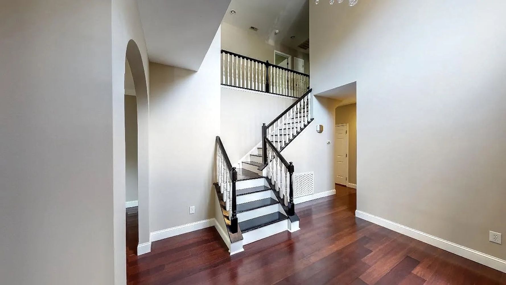 New Parkside Dr, Chapel Hill NC 27516 on Alcove