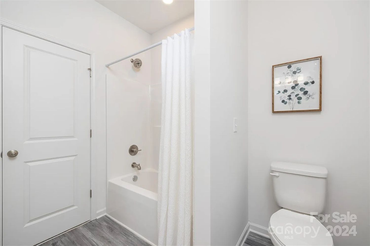 Oakwood Rd, Charlotte NC 28269 on Alcove