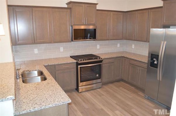 Talley St listing photo