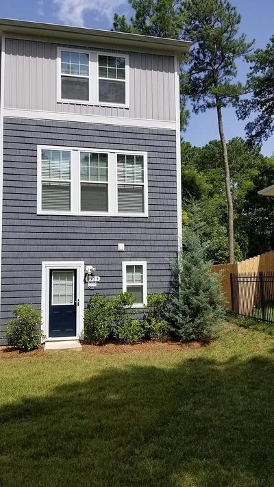 Sharonbrook Dr listing photo