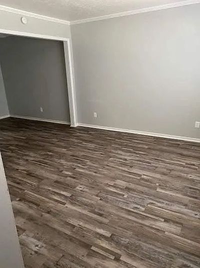 Coker St listing photo