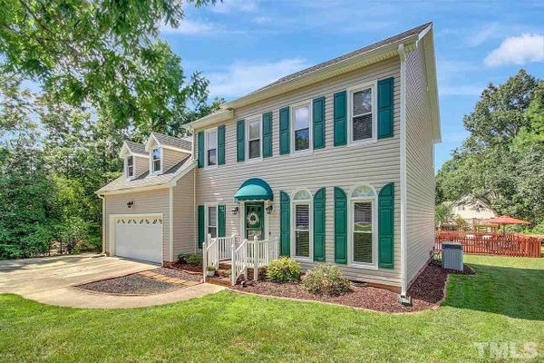Daingerfield Dr listing photo